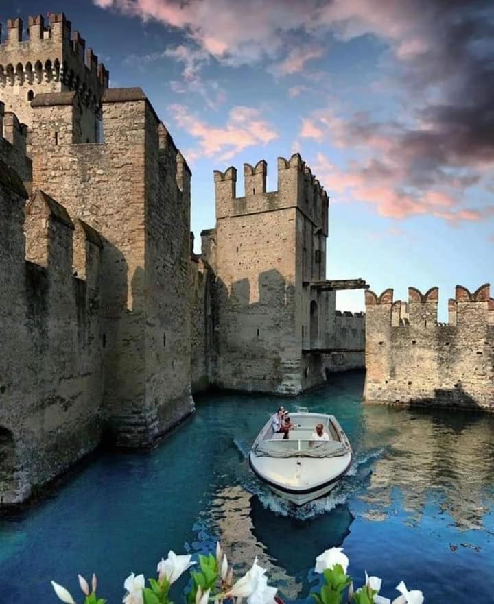 Casapatrizia B&B Sirmione Eksteriør bilde