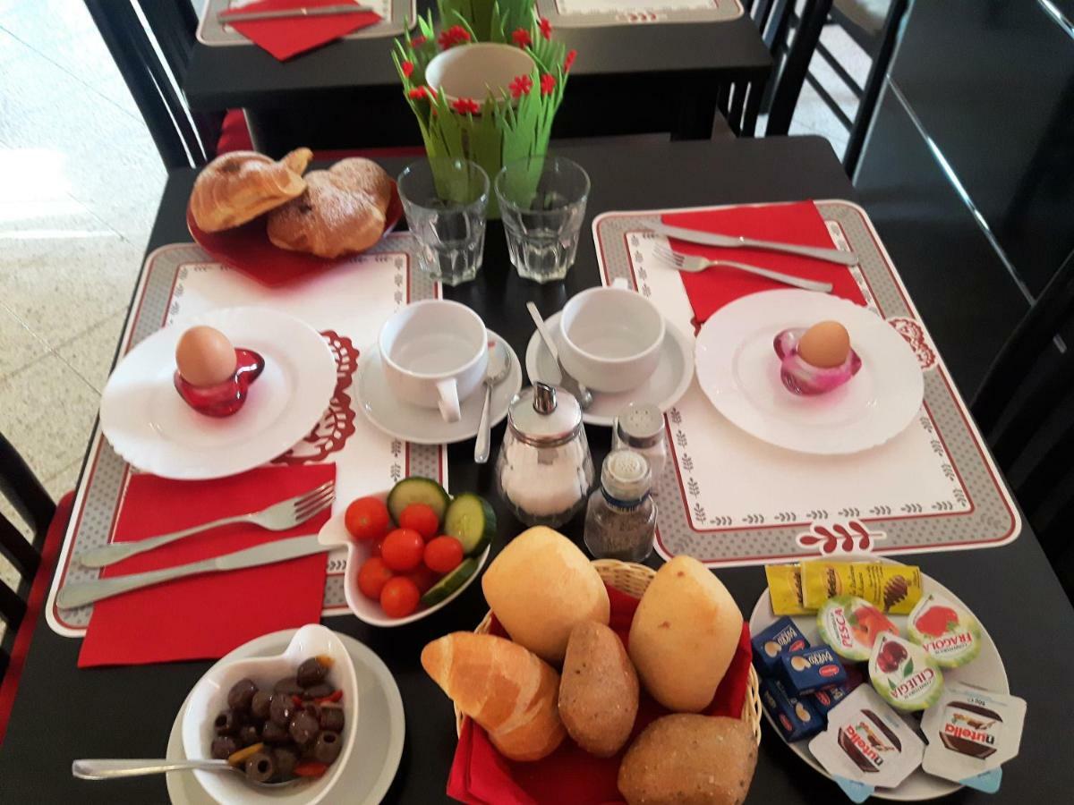 Casapatrizia B&B Sirmione Eksteriør bilde
